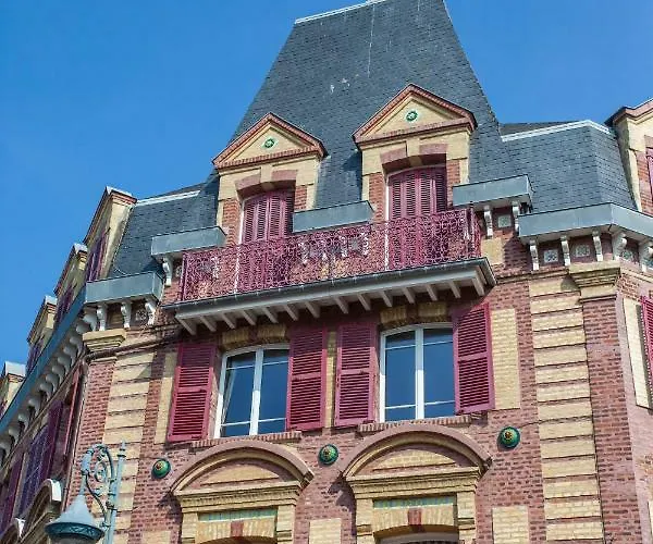 Tres Bel Ideal Couple Et Famille *